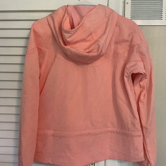 Lululemon Jacket - Picture 2 of 3